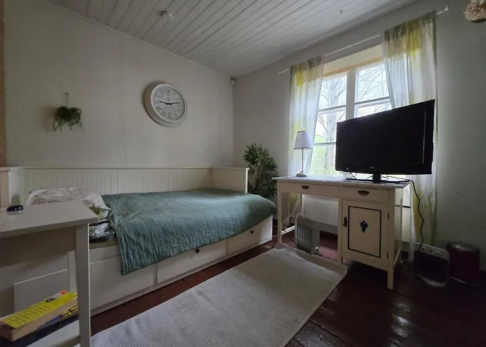 Private Room In A 250 Years Old House