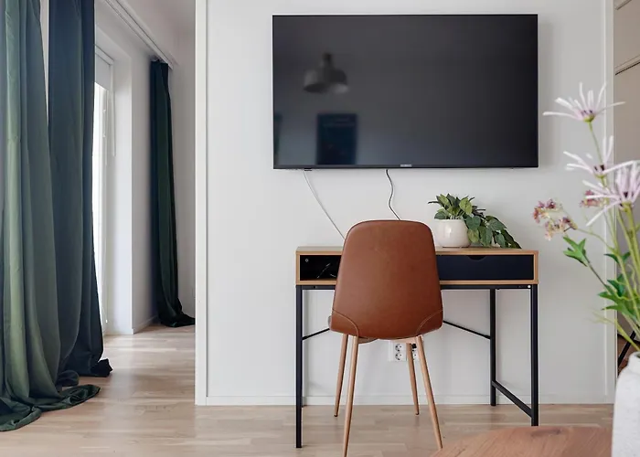 Mall Of Tripla Apartments By Come In!