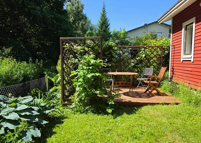 Guesthouse Taehkae - Scandinavian Style Wooden House 15 Mins To Vuosaari Harbour